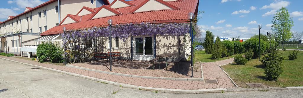 Iris Hotel Bors Buitenkant foto