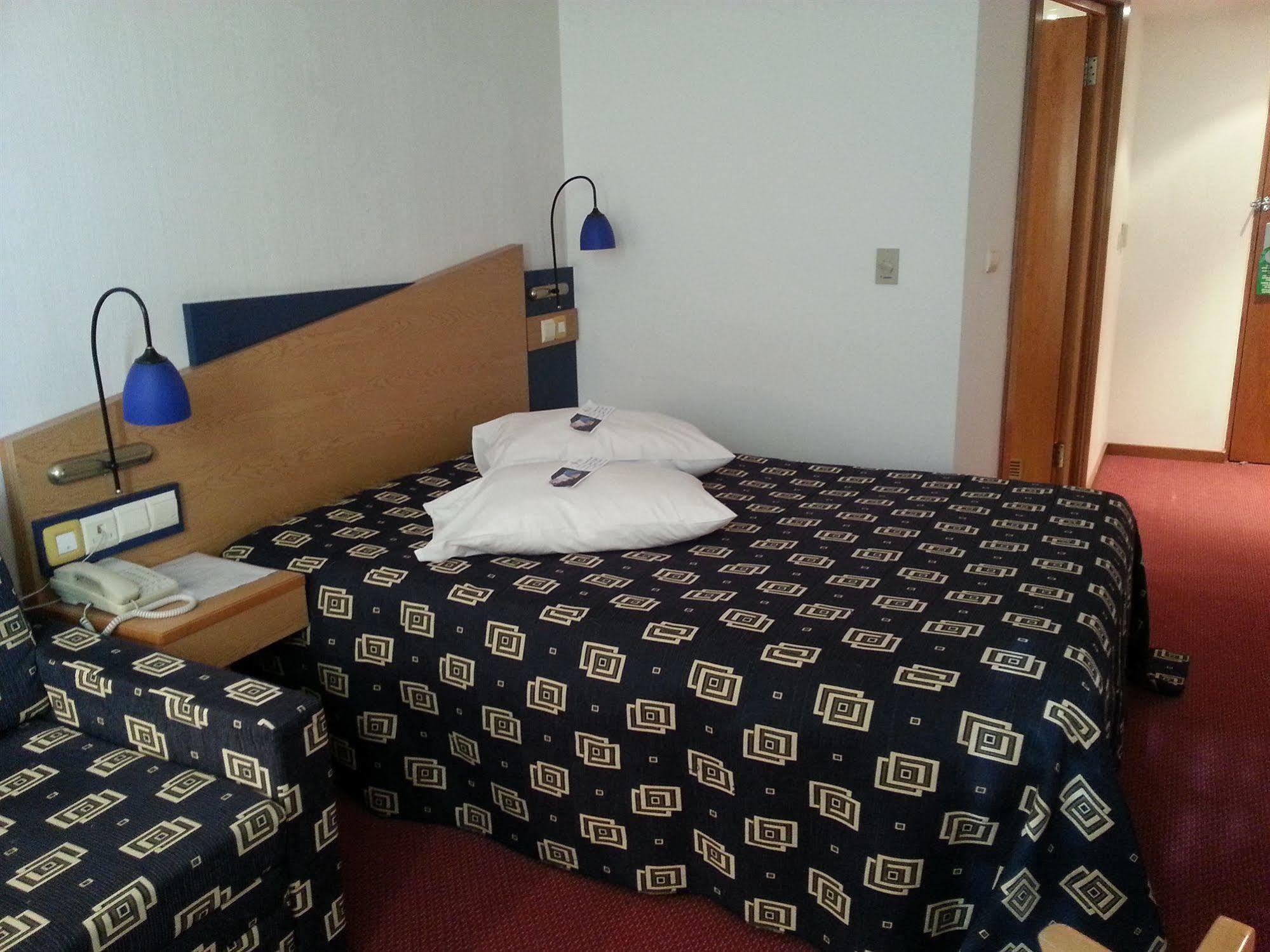Iris Hotel Bors Buitenkant foto