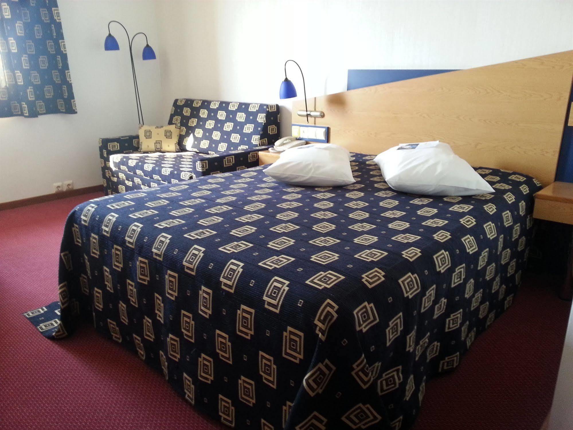 Iris Hotel Bors Buitenkant foto