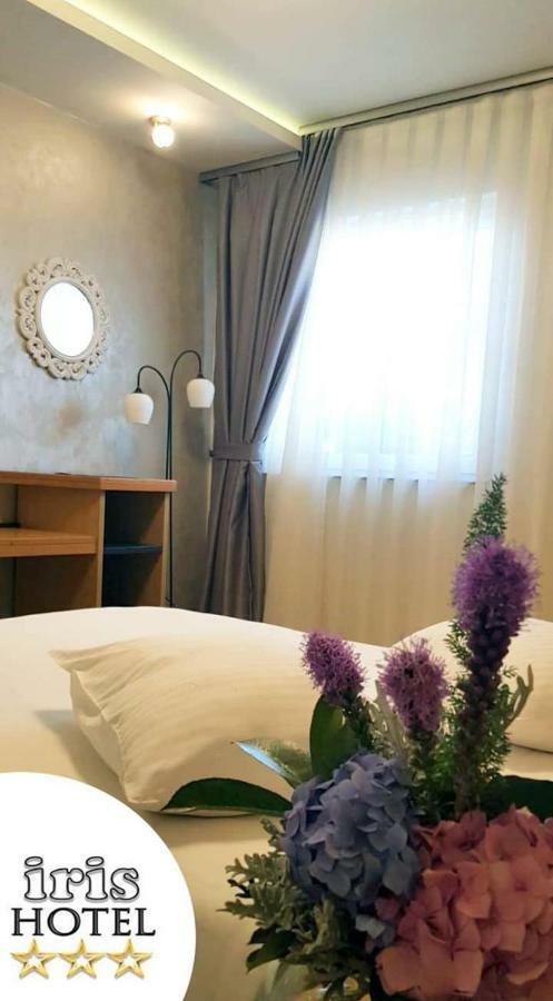 Iris Hotel Bors Buitenkant foto